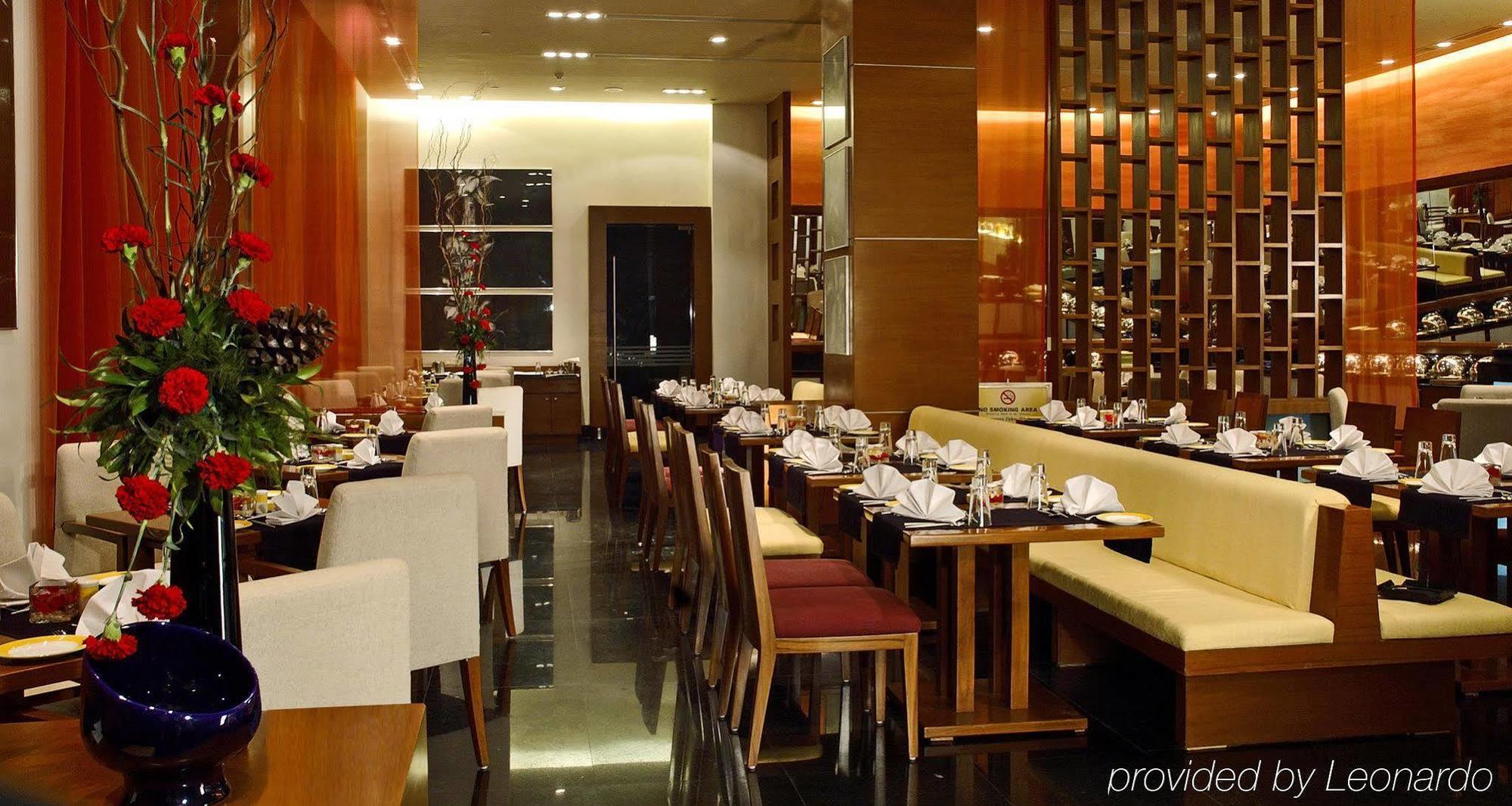 Fortune Select Global, Gurugram - Member Itc'S Hotel Group Gurgaon Restaurant photo